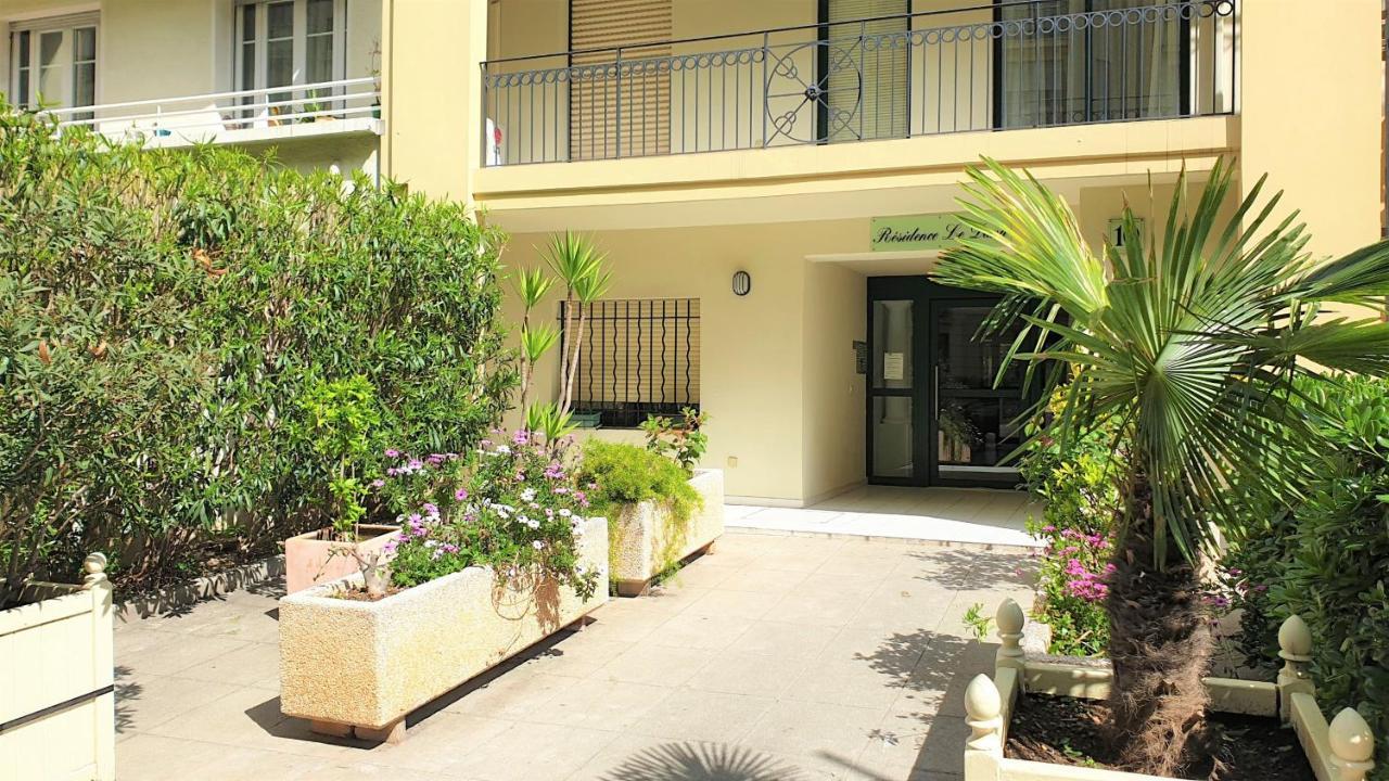 Dana Centre 11 Nizza